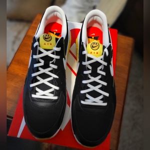 Nike Air Max Excee size 11 men's